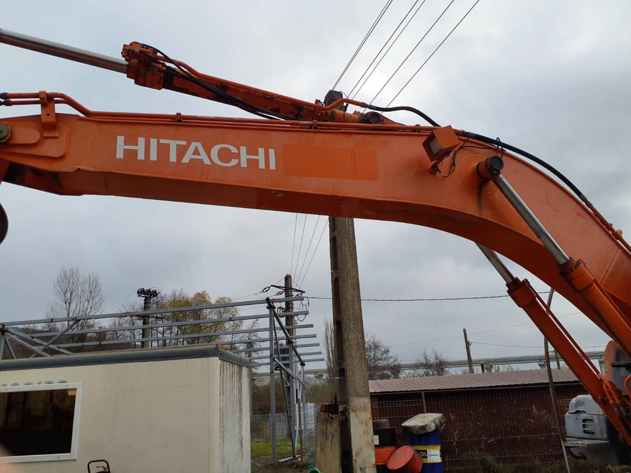 HITACHI ZX2400N-3 - Crawler excavator: picture 1 HITACHI ZX2400N-3 - Crawler excavator: picture 1