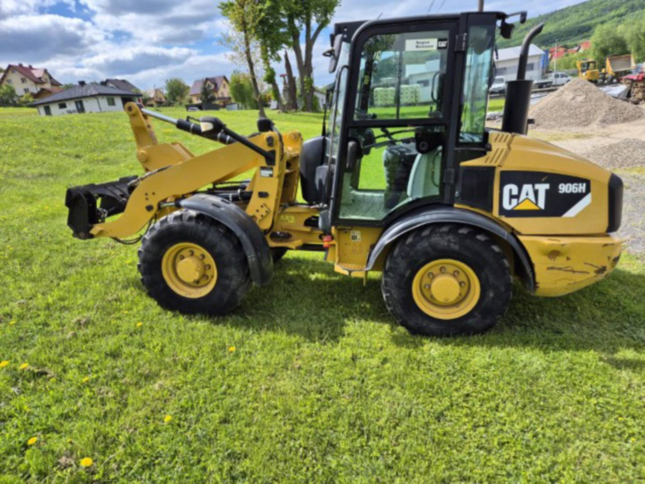 CAT 906H - Wheel loader: picture 1 CAT 906H - Wheel loader: picture 1