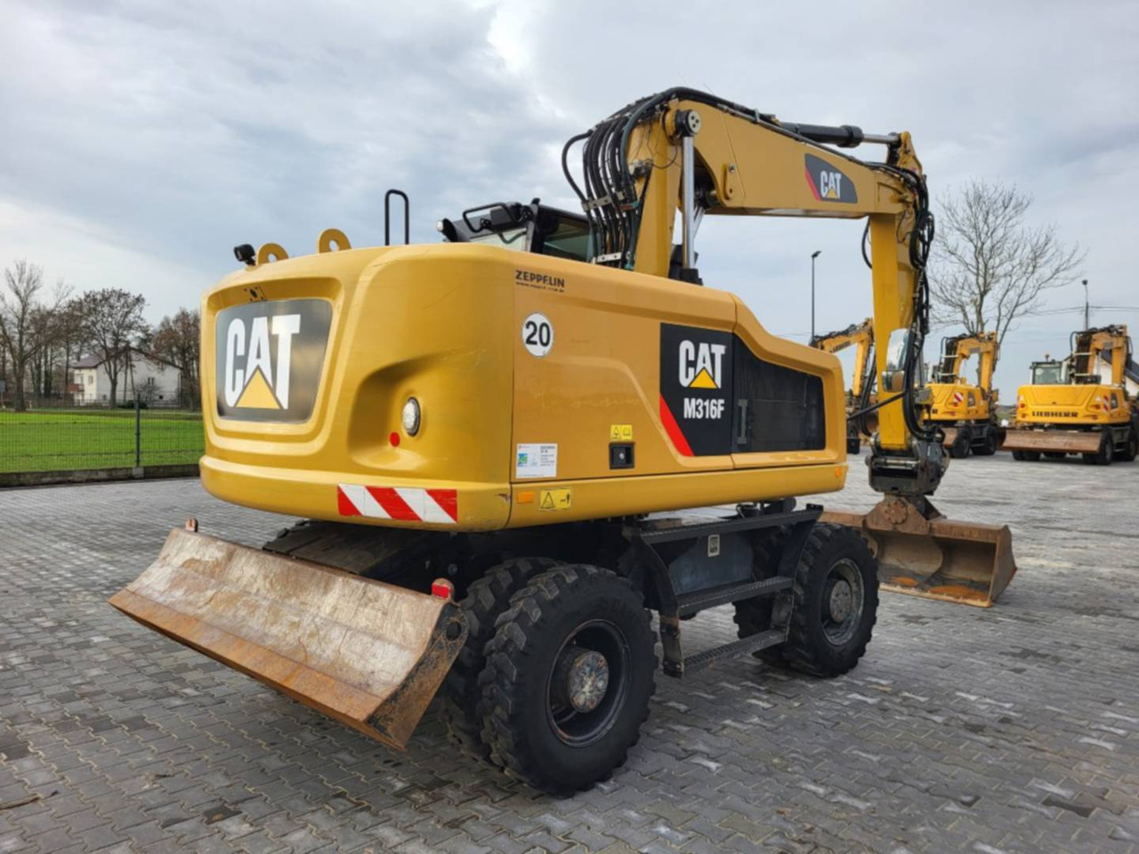 CAT M316F - Wheel excavator: picture 3 CAT M316F - Wheel excavator: picture 3