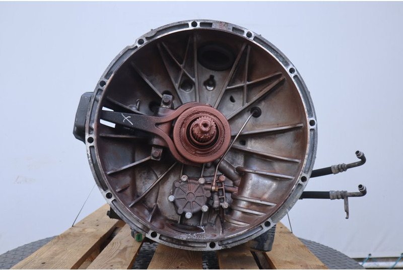 MAN 12+2GZ 2700DD 81.32004-6415 - Gearbox for Truck: picture 2 MAN 12+2GZ 2700DD 81.32004-6415 - Gearbox for Truck: picture 2