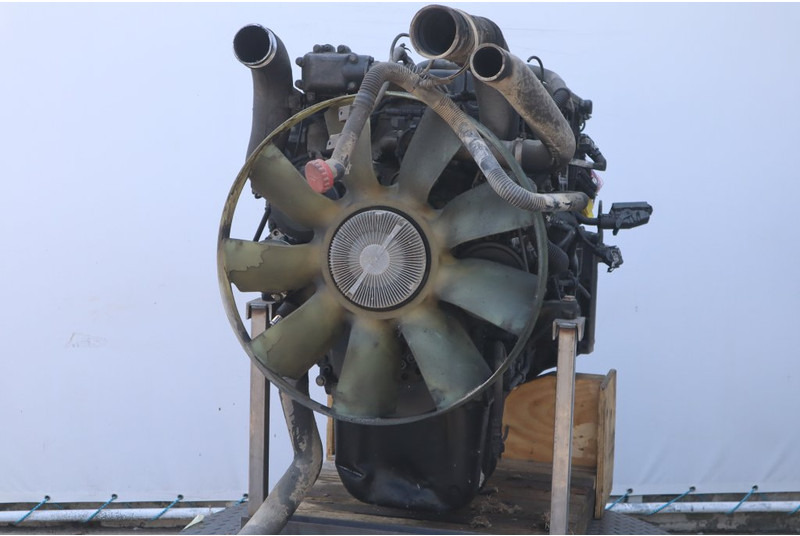 MAN D2066LF01 EURO3 430PS - Engine for Truck: picture 2 MAN D2066LF01 EURO3 430PS - Engine for Truck: picture 2
