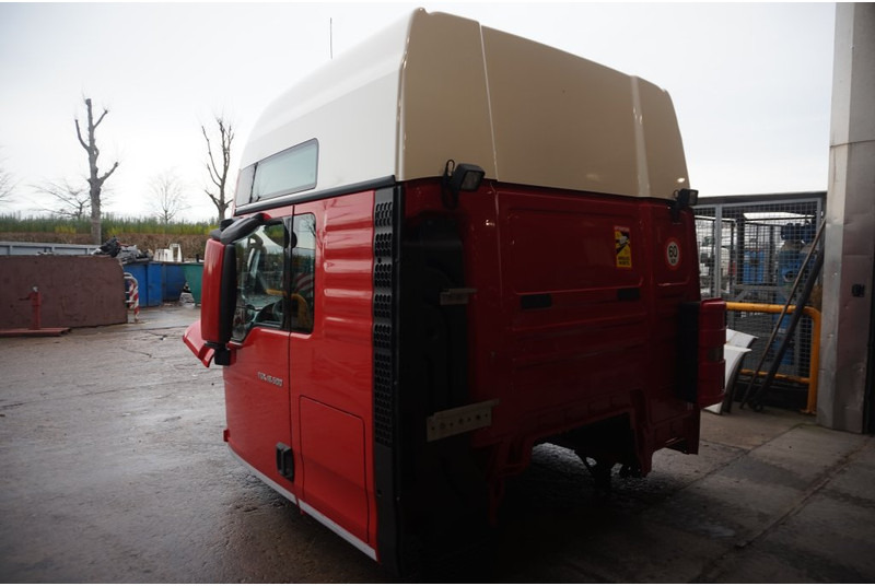 MAN F99L41 TGX XXL EURO6 81.60000-7925 - Cab and interior for Truck: picture 4 MAN F99L41 TGX XXL EURO6 81.60000-7925 - Cab and interior for Truck: picture 4