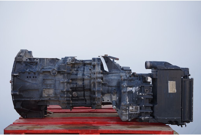ZF 12AS3001TO+INT 81 32003-6734 - Gearbox for Truck: picture 1 ZF 12AS3001TO+INT 81 32003-6734 - Gearbox for Truck: picture 1