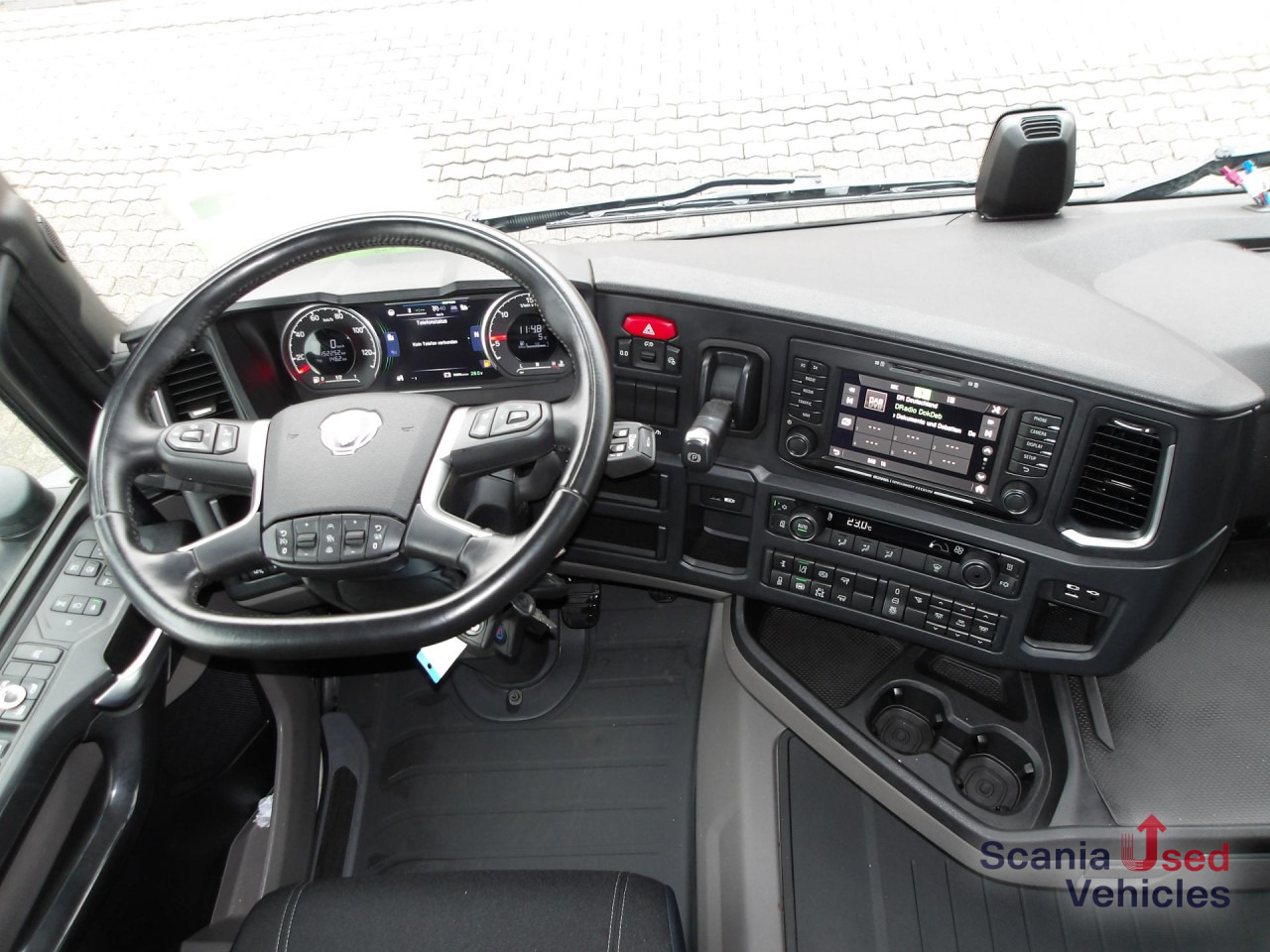 SCANIA R 460 NA - HYDRAULIK - HIGHLINE - 2x TANKs - ACC - - Tractor unit: picture 2 SCANIA R 460 NA - HYDRAULIK - HIGHLINE - 2x TANKs - ACC - - Tractor unit: picture 2