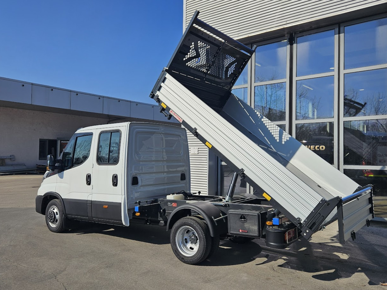 IVECO Daily 35C16H3.0 D leasing IVECO Daily 35C16H3.0 D: picture 6