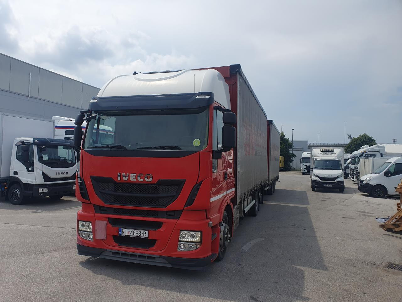 IVECO Stralis AS260S46Y/FP GV - Box truck: picture 1 IVECO Stralis AS260S46Y/FP GV - Box truck: picture 1