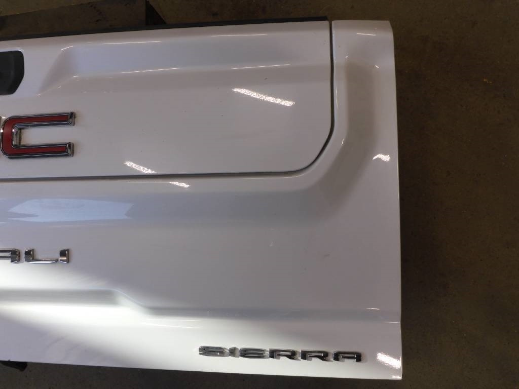 GMC Denali 2021 Flakläm - Cab for Truck: picture 4 GMC Denali 2021 Flakläm - Cab for Truck: picture 4