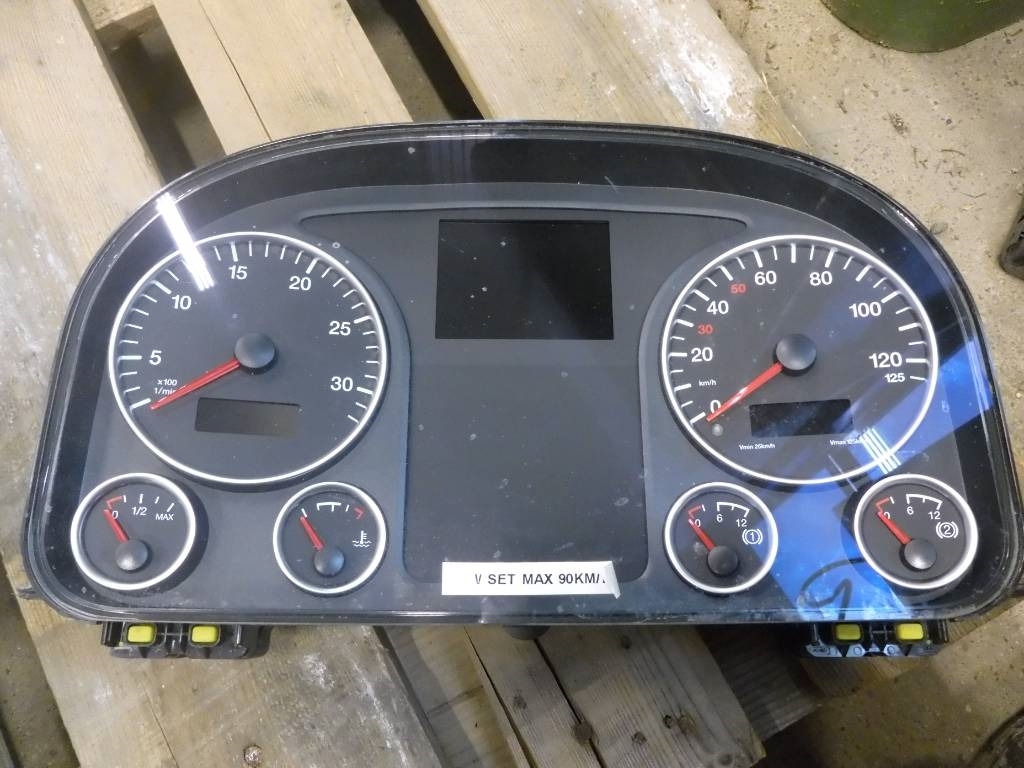 MAN TGS mätarhus, 81272026288 - Electrical system for Truck: picture 1 MAN TGS mätarhus, 81272026288 - Electrical system for Truck: picture 1