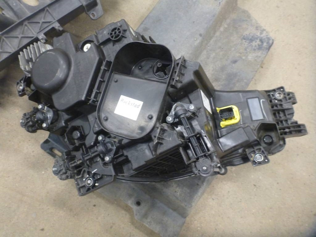 Mercedes-Benz Actros - Electrical system for Truck: picture 3 Mercedes-Benz Actros - Electrical system for Truck: picture 3