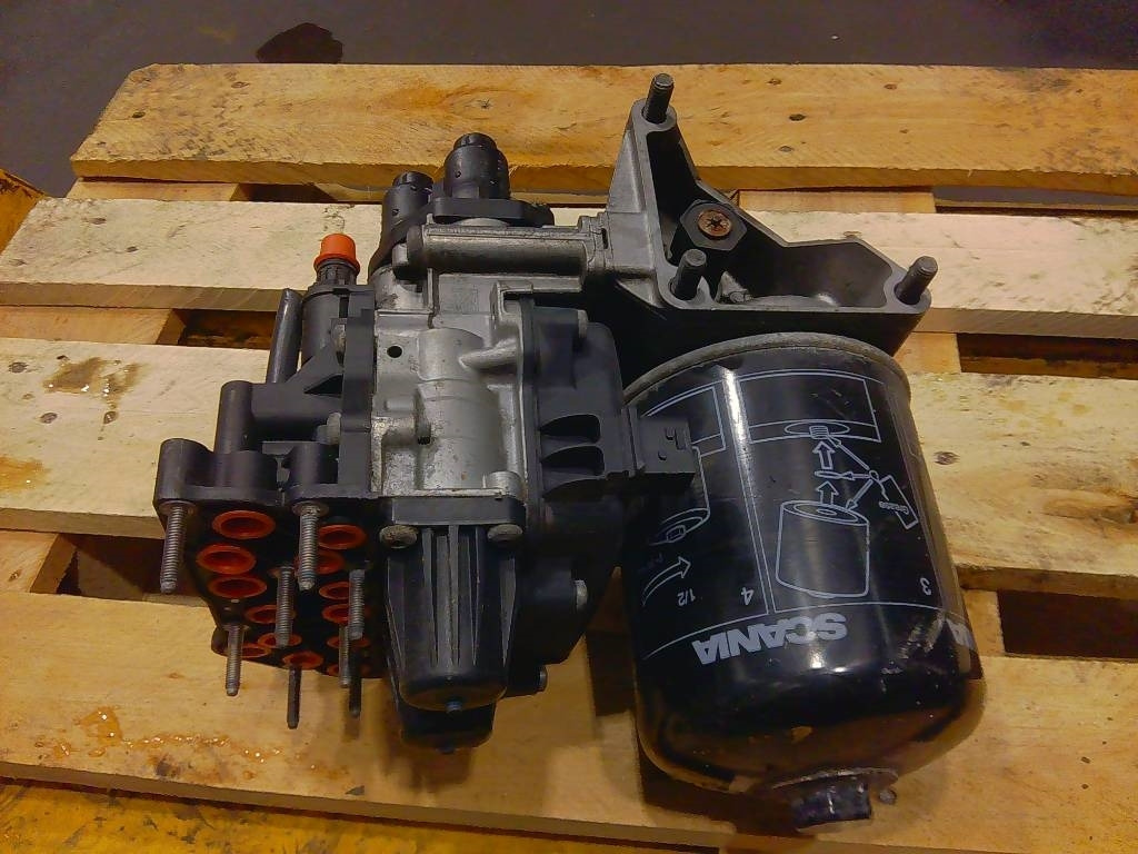 Scania G 450 - Brake parts for Truck: picture 2 Scania G 450 - Brake parts for Truck: picture 2