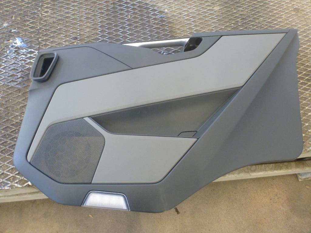 Volvo FM Dörrsida, 23772645 - Cab for Truck: picture 1 Volvo FM Dörrsida, 23772645 - Cab for Truck: picture 1