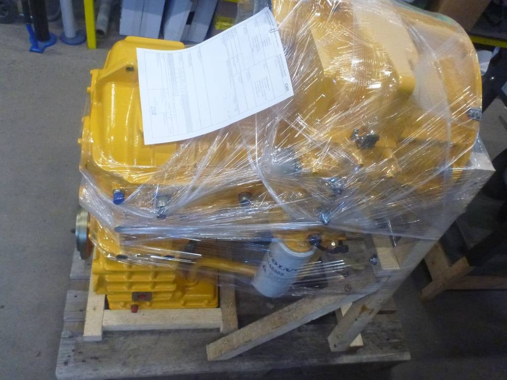 Volvo L70 Växellåda Renoverad, voe22718 - Gearbox for Construction machinery: picture 1 Volvo L70 Växellåda Renoverad, voe22718 - Gearbox for Construction machinery: picture 1