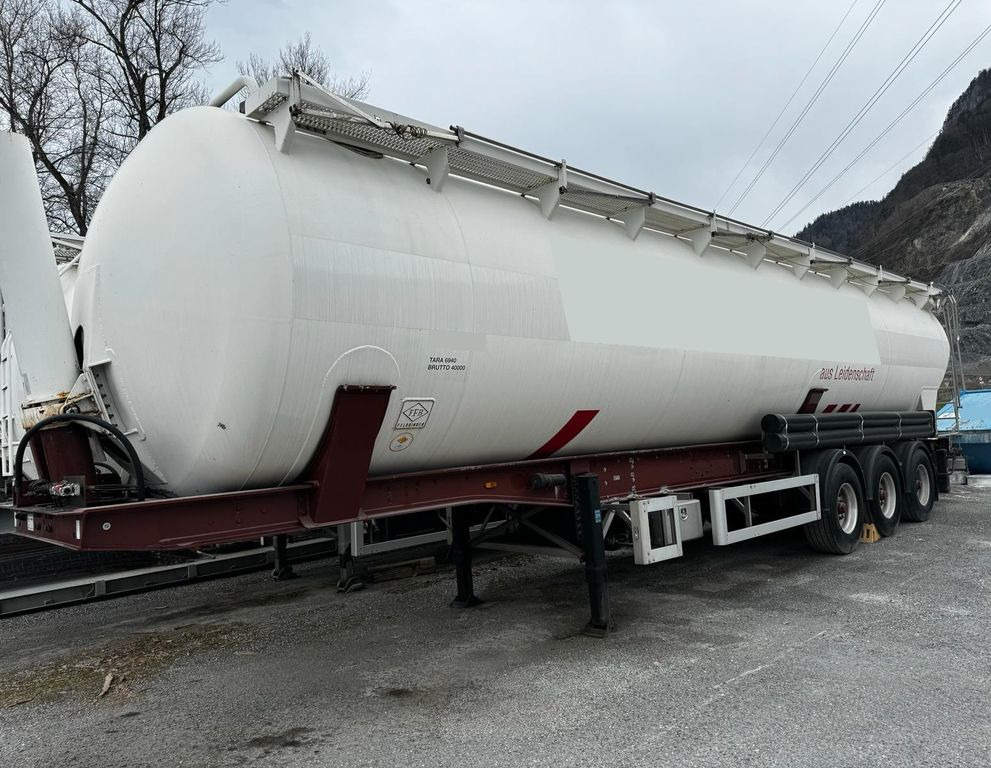 Feldbinder Feldbinder, Silokipper, 63.3m3 - Silo semi-trailer: picture 1 Feldbinder Feldbinder, Silokipper, 63.3m3 - Silo semi-trailer: picture 1