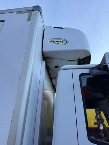 Iveco 140 E25 Eurocargo, E5, Carrier Supra 850 Iveco 140E25 Eurocargo, E5, Carrier Supra 850 - Refrigerator truck: picture 5 Iveco 140 E25 Eurocargo, E5, Carrier Supra 850 Iveco 140E25 Eurocargo, E5, Carrier Supra 850 - Refrigerator truck: picture 5