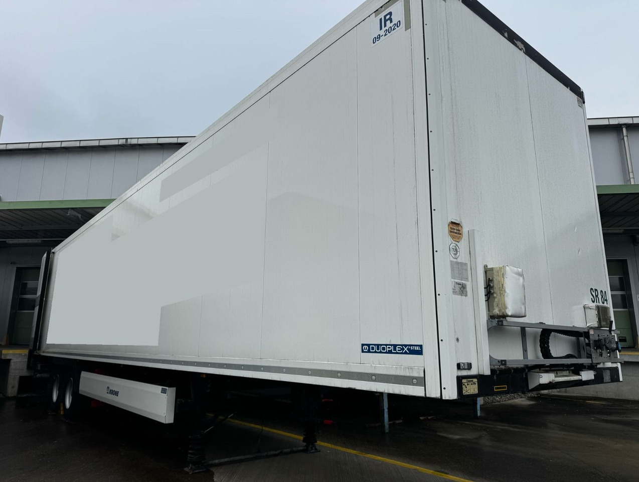 Krone SZ, Doppelstock, isoliert, Duoplex steel - Closed box semi-trailer: picture 1 Krone SZ, Doppelstock, isoliert, Duoplex steel - Closed box semi-trailer: picture 1