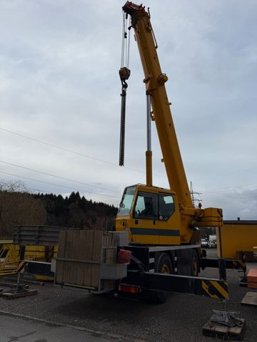 Liebherr LTM 1030/2, 4x4, SWISS - Crane truck: picture 4 Liebherr LTM 1030/2, 4x4, SWISS - Crane truck: picture 4