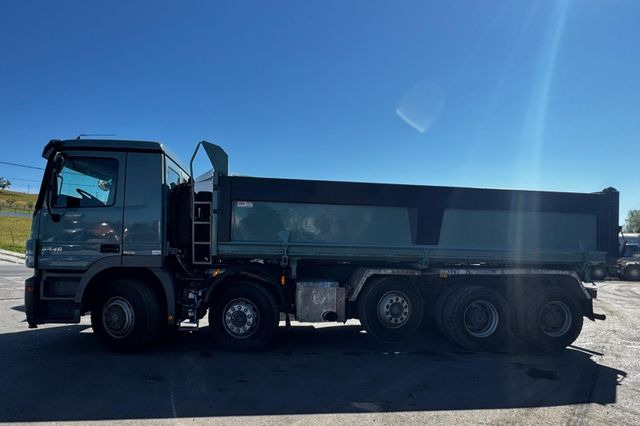 Mercedes-Benz Actros 4446 10x4, E5, MP2, EPS, Retarder - Tipper: picture 4 Mercedes-Benz Actros 4446 10x4, E5, MP2, EPS, Retarder - Tipper: picture 4