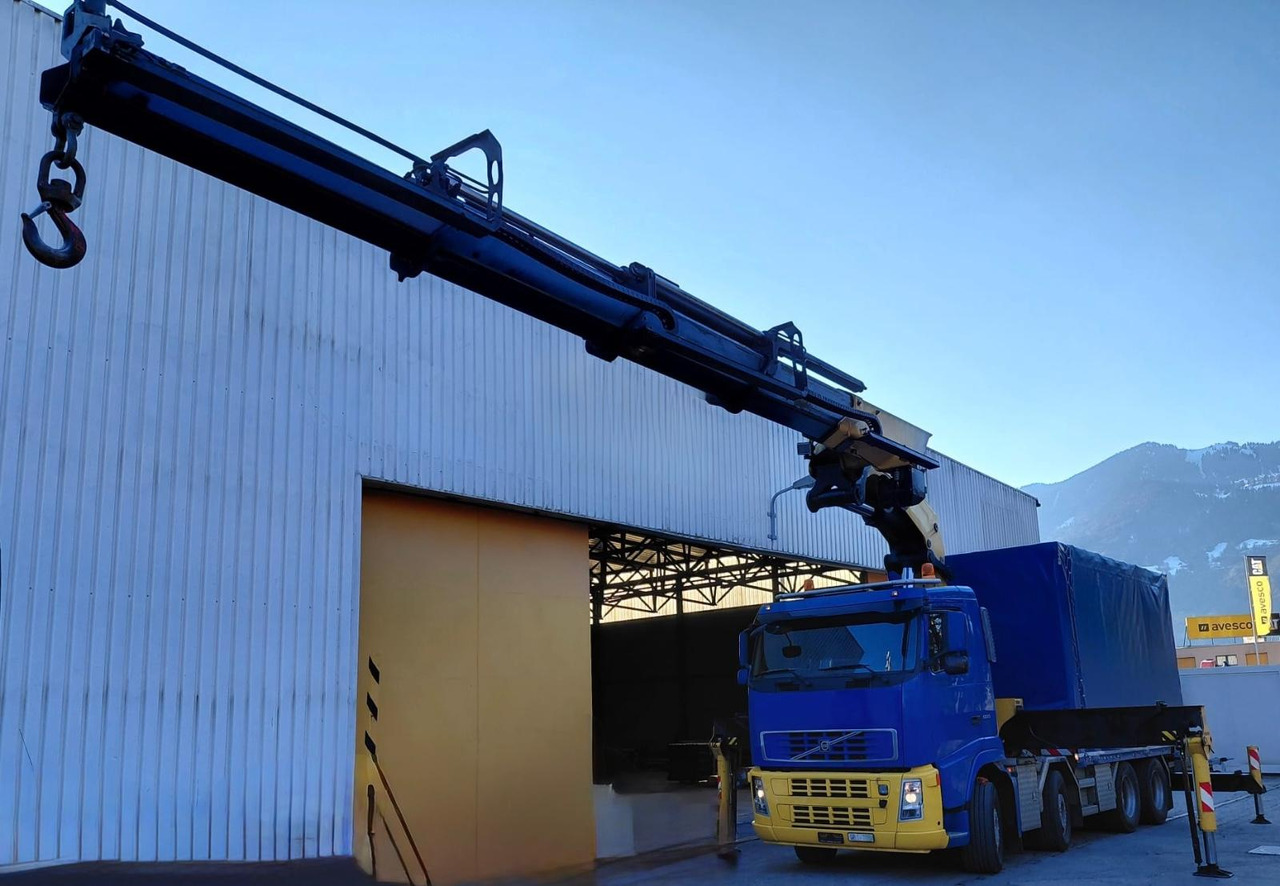 Volvo FH520 8x4R,E5,Palfinger PK100002 + spitz +winch - Crane truck, Curtain side truck: picture 1 Volvo FH520 8x4R,E5,Palfinger PK100002 + spitz +winch - Crane truck, Curtain side truck: picture 1