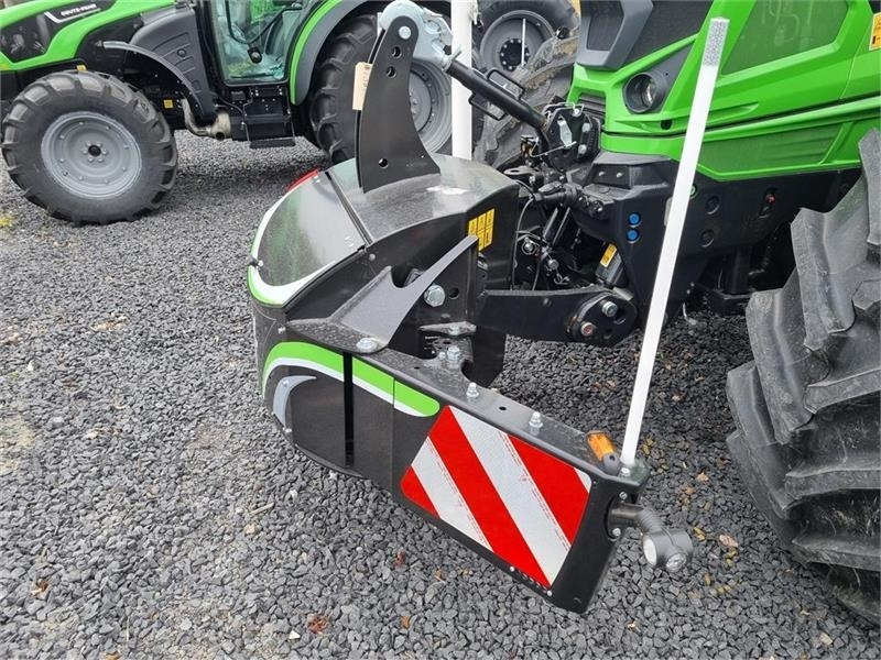 Tractor Bumper 1100 - Counterweight for Agricultural machinery: picture 3 Tractor Bumper 1100 - Counterweight for Agricultural machinery: picture 3