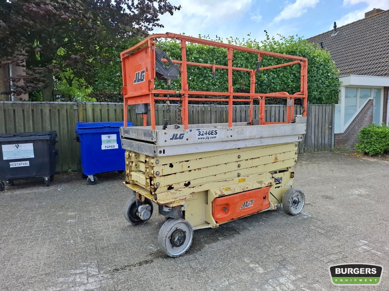 JLG 3246ES - Scissor lift: picture 1 JLG 3246ES - Scissor lift: picture 1