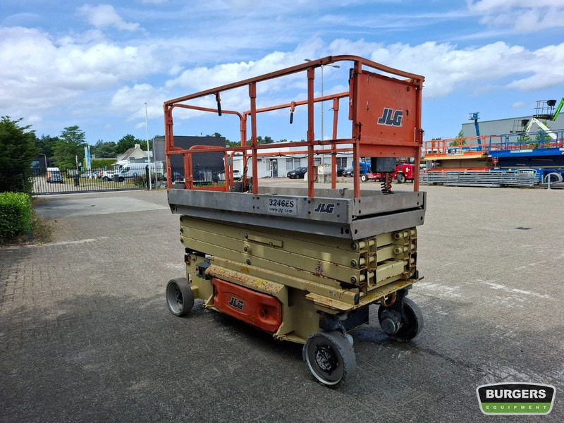 JLG 3246ES - Scissor lift: picture 2 JLG 3246ES - Scissor lift: picture 2
