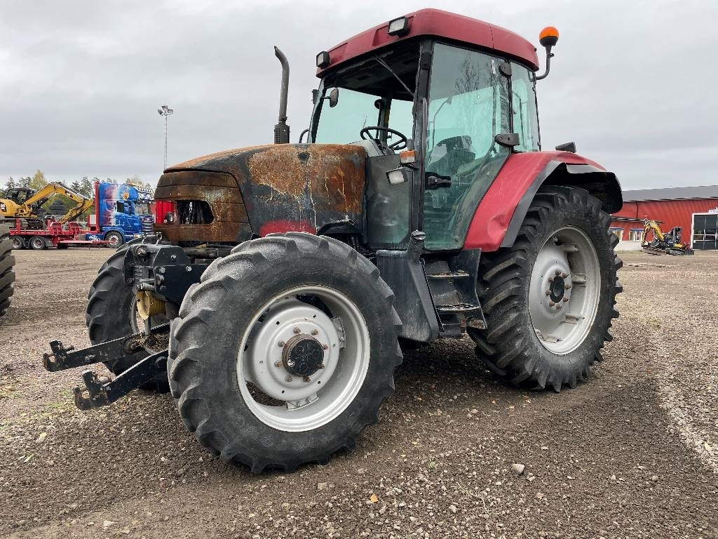 Case IH Maxxum MX100C Dismantled: only spare parts - Farm tractor: picture 2 Case IH Maxxum MX100C Dismantled: only spare parts - Farm tractor: picture 2