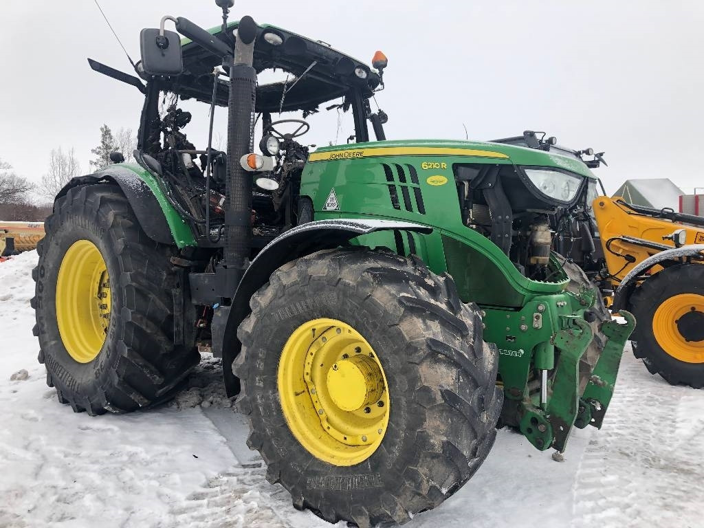 John Deere 6210R Dismantled for spare parts - Farm tractor: picture 1 John Deere 6210R Dismantled for spare parts - Farm tractor: picture 1