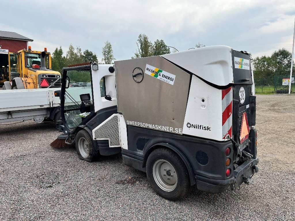 Nilfisk 3500 City Ranger Dismantled: only spare parts - Road sweeper: picture 3 Nilfisk 3500 City Ranger Dismantled: only spare parts - Road sweeper: picture 3