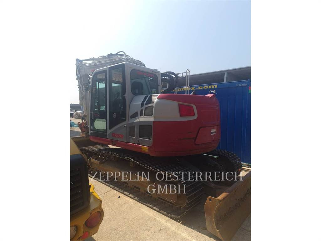 Takeuchi TB2150R - Crawler excavator: picture 4 Takeuchi TB2150R - Crawler excavator: picture 4