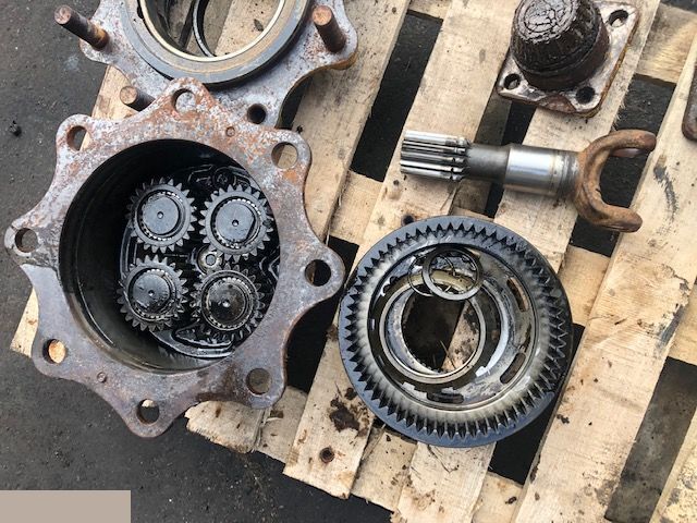Caterpillar th414 - Wkład Mostu - Differential gear for Agricultural machinery: picture 5 Caterpillar th414 - Wkład Mostu - Differential gear for Agricultural machinery: picture 5