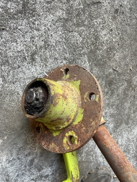 Claas dominator zwrotnica prawa - Steering knuckle for Agricultural machinery: picture 1 Claas dominator zwrotnica prawa - Steering knuckle for Agricultural machinery: picture 1