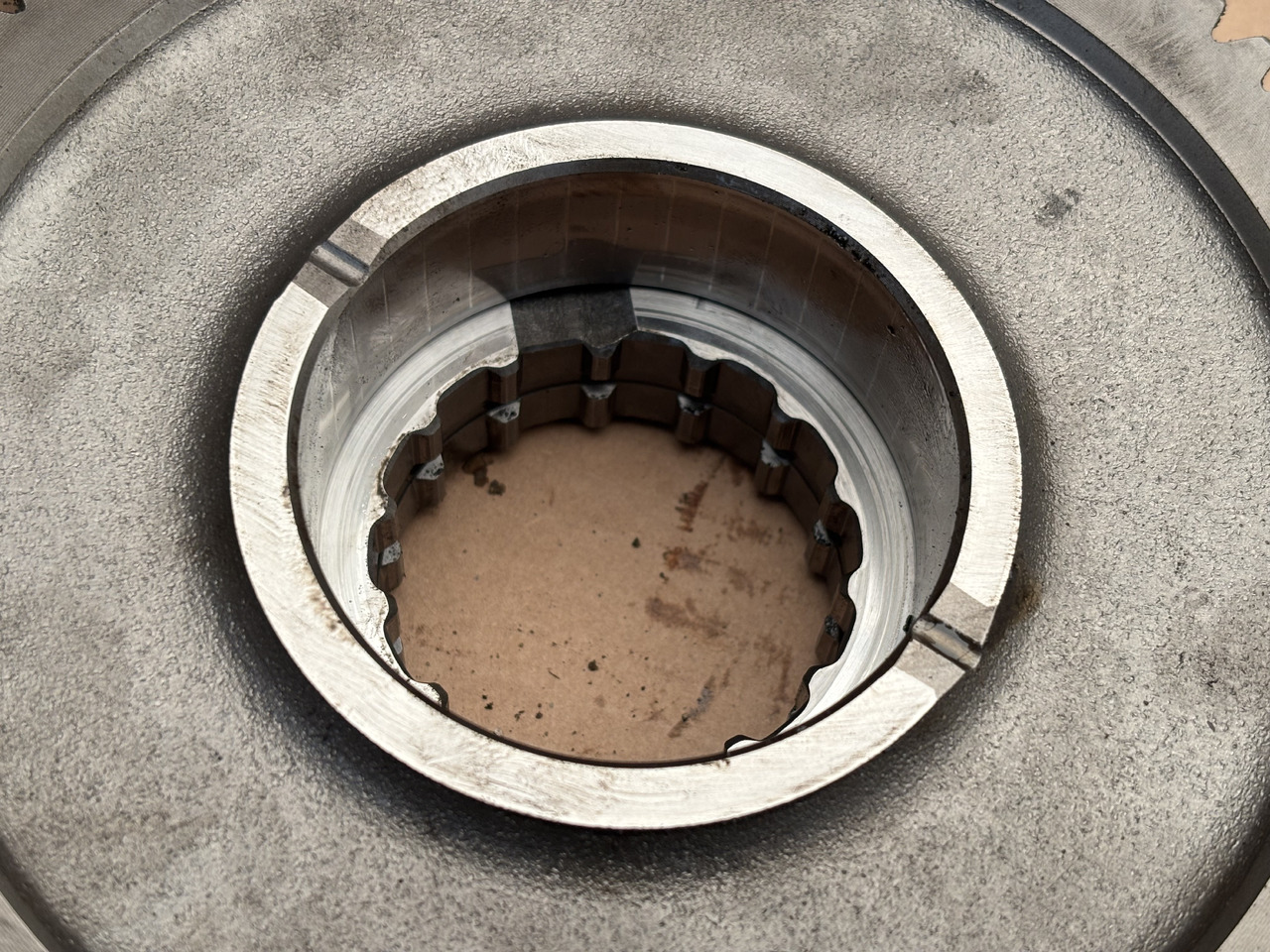 Deutz Fahr Agrotron 230 260 Skrzynia Biegów Synchronizator Tryb Zębatka CZĘŚCI 2094303064 - Gearbox for Agricultural machinery: picture 5 Deutz Fahr Agrotron 230 260 Skrzynia Biegów Synchronizator Tryb Zębatka CZĘŚCI 2094303064 - Gearbox for Agricultural machinery: picture 5