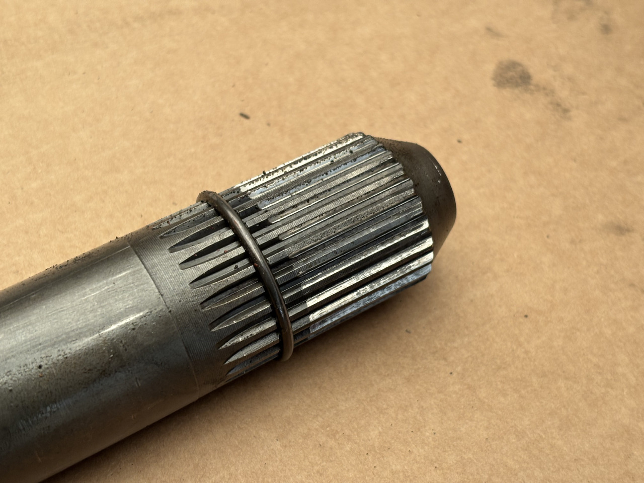 Deutz Fahr Agrotron 230 260 Skrzynia Biegów Wał Tryb Trzpień CZĘŚCI - Gearbox for Agricultural machinery: picture 3 Deutz Fahr Agrotron 230 260 Skrzynia Biegów Wał Tryb Trzpień CZĘŚCI - Gearbox for Agricultural machinery: picture 3