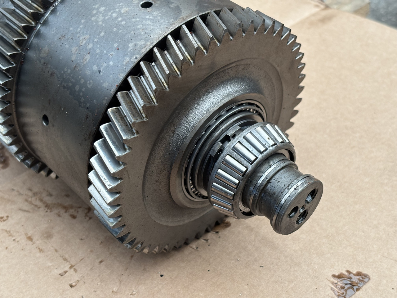 Deutz Fahr Agrotron 230 Skrzynia Biegów Kosz Obudowa Wał Tryb Zębatka Trzpień CZĘŚCI - Gearbox for Agricultural machinery: picture 2 Deutz Fahr Agrotron 230 Skrzynia Biegów Kosz Obudowa Wał Tryb Zębatka Trzpień CZĘŚCI - Gearbox for Agricultural machinery: picture 2