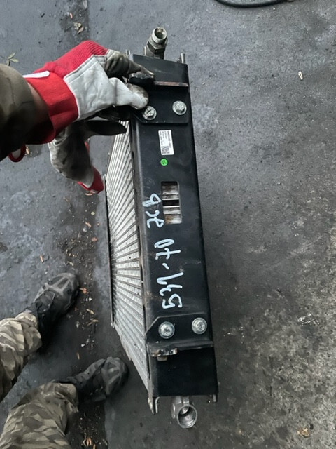 Jcb 531-70 , Jcb 541-70 tier 4 chłodnica oleju - Oil cooler for Telescopic handler: picture 5 Jcb 531-70 , Jcb 541-70 tier 4 chłodnica oleju - Oil cooler for Telescopic handler: picture 5