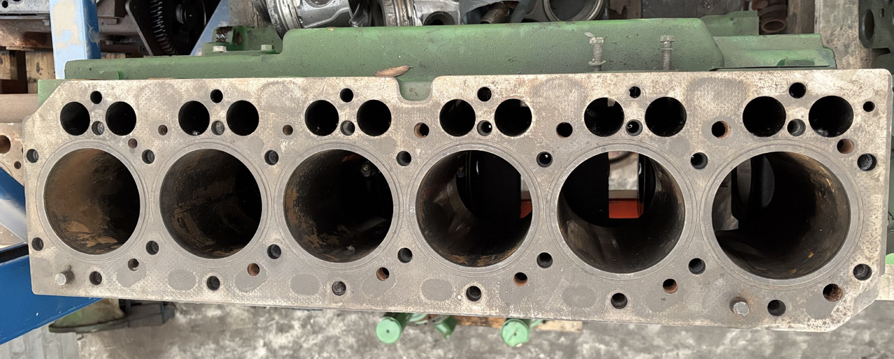 John Deere 6068 6068TF250 R119565 Blok Silnika - Cylinder block for Agricultural machinery: picture 3 John Deere 6068 6068TF250 R119565 Blok Silnika - Cylinder block for Agricultural machinery: picture 3