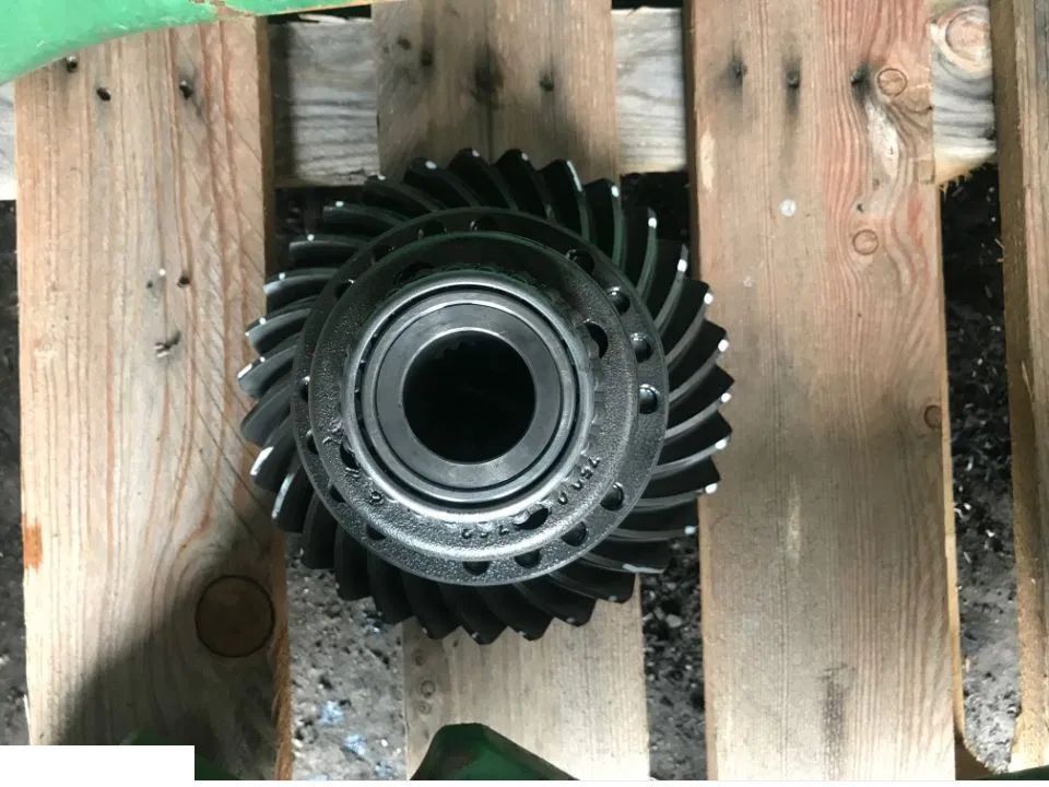 John Deere 6620 6630 6820 6830 6920 - Koło Talerzowe Wałek Atakujący 14x31 - Transmission for Agricultural machinery: picture 1 John Deere 6620 6630 6820 6830 6920 - Koło Talerzowe Wałek Atakujący 14x31 - Transmission for Agricultural machinery: picture 1