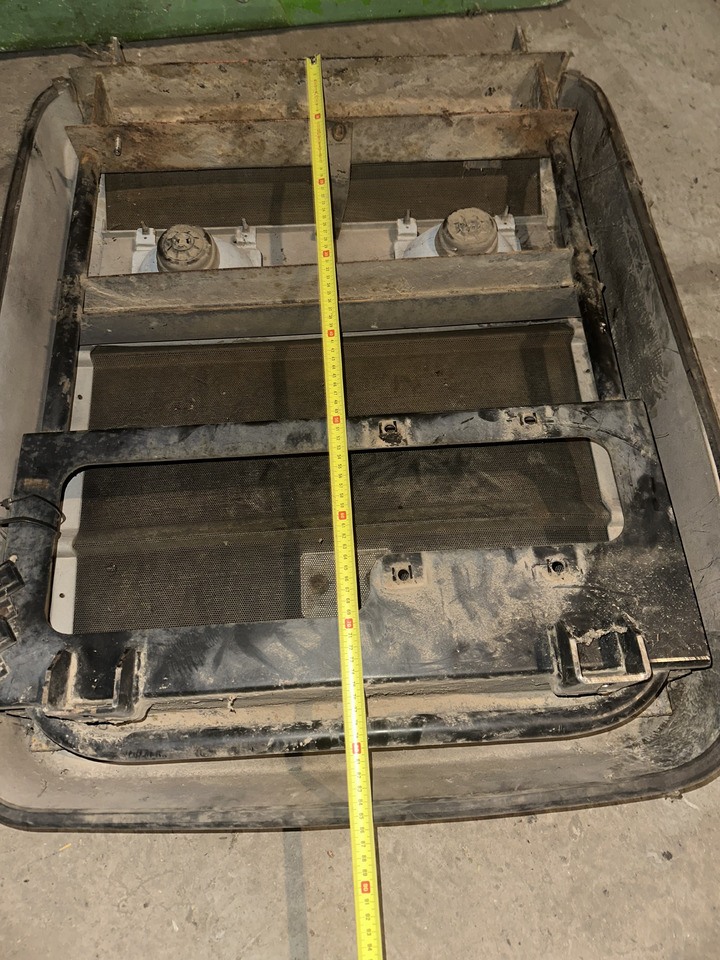 Massey Ferguson 8110 - 8180 grill maska przednia - Grill for Agricultural machinery: picture 5 Massey Ferguson 8110 - 8180 grill maska przednia - Grill for Agricultural machinery: picture 5