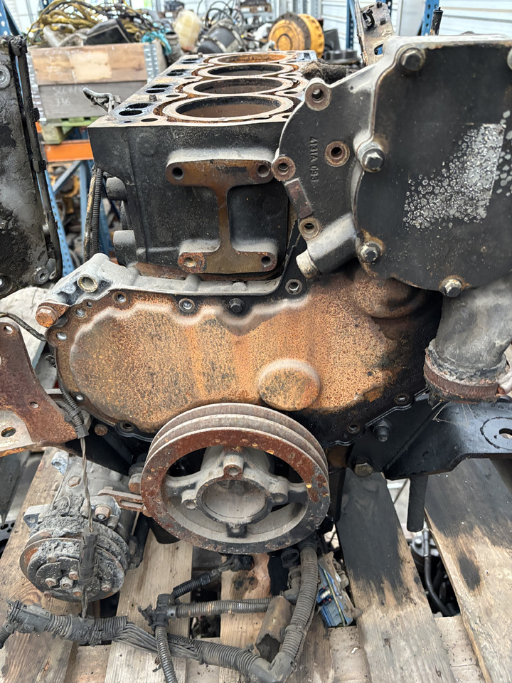 Perkins 1104D-E44T Silnik Blok Miska Olejowa Wał CZĘŚCI - Engine and parts for Construction machinery: picture 2 Perkins 1104D-E44T Silnik Blok Miska Olejowa Wał CZĘŚCI - Engine and parts for Construction machinery: picture 2
