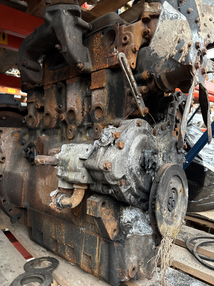 Perkins LF31227 Silnik Blok Tryb Koło Pasowe Pokrywa Kolektor Koło Zamachowe CZĘŚCI - Flywheel for Agricultural machinery: picture 4 Perkins LF31227 Silnik Blok Tryb Koło Pasowe Pokrywa Kolektor Koło Zamachowe CZĘŚCI - Flywheel for Agricultural machinery: picture 4