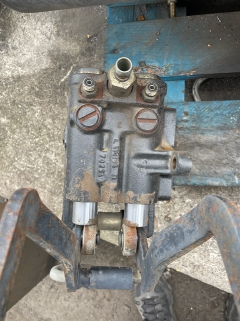 Pompa hamulcowa john deere L110195 - Brake parts for Agricultural machinery: picture 2 Pompa hamulcowa john deere L110195 - Brake parts for Agricultural machinery: picture 2