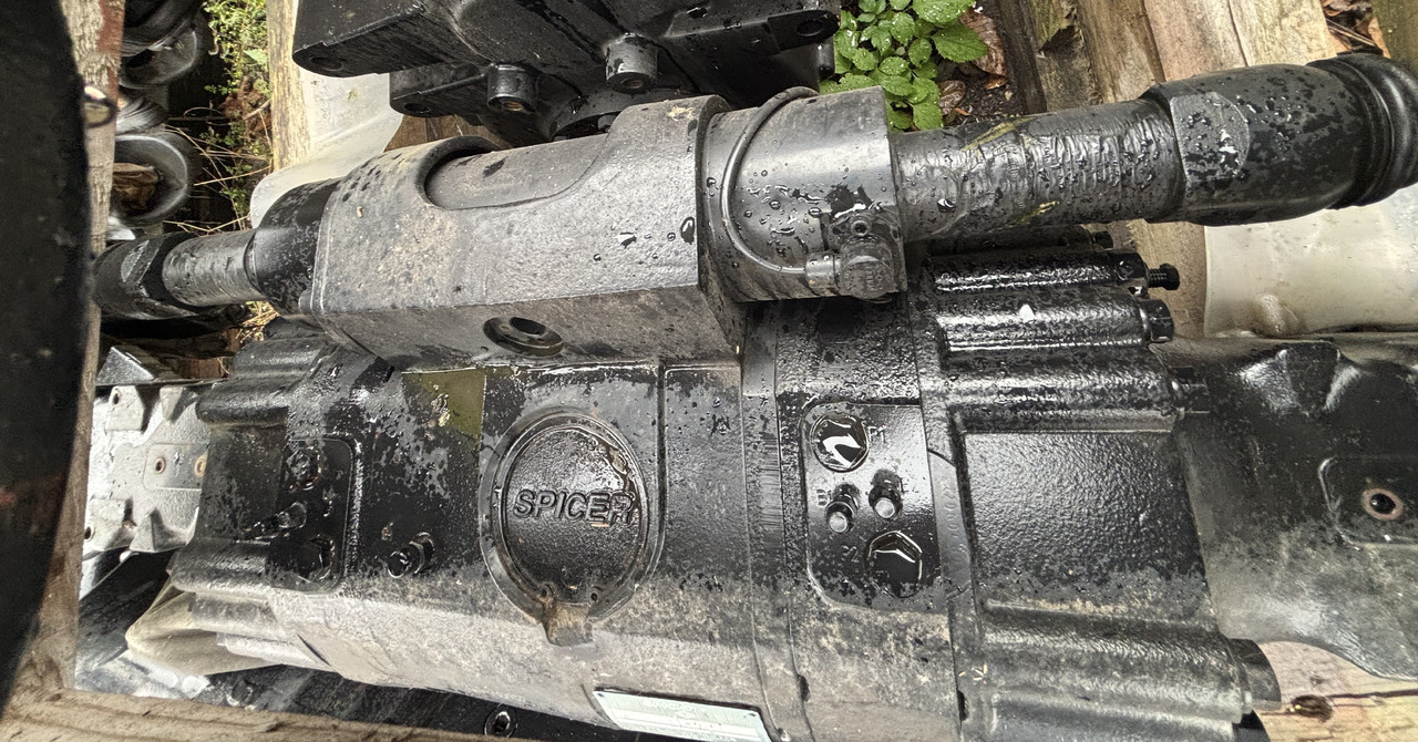 SPICER DANA 367/212/134 Sterowanie Drążek Przegub Cylinder CZĘŚCI NOWE - Reaction rod for Construction machinery: picture 5 SPICER DANA 367/212/134 Sterowanie Drążek Przegub Cylinder CZĘŚCI NOWE - Reaction rod for Construction machinery: picture 5