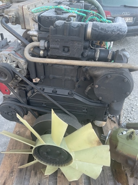 Silnik Perkins 1006.6t , perkins 1006-60t , perkins YD35020 - Engine for Agricultural machinery: picture 4 Silnik Perkins 1006.6t , perkins 1006-60t , perkins YD35020 - Engine for Agricultural machinery: picture 4