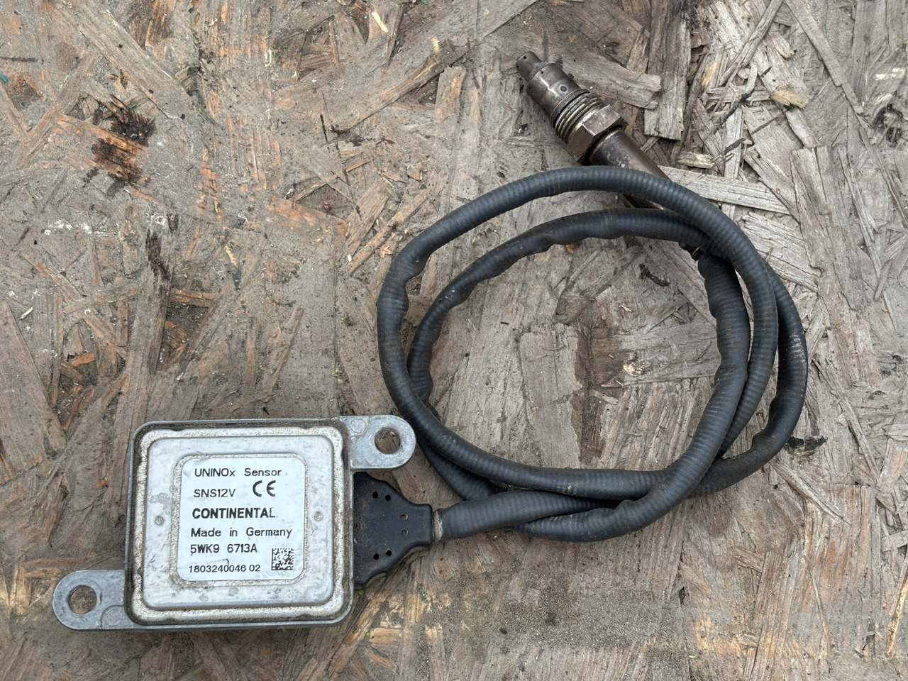 Uninox SNS12V Czujnik Tlenku Azotu NOX CONTINENTAL 5WK9 6713A 5802482142 - Sensor for Truck: picture 1 Uninox SNS12V Czujnik Tlenku Azotu NOX CONTINENTAL 5WK9 6713A 5802482142 - Sensor for Truck: picture 1