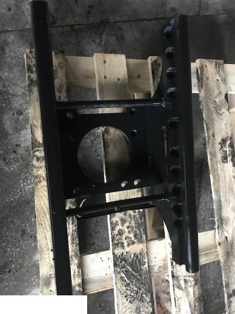 Valtra 900 - Mocowanie Zaczepu - Frame/ Chassis for Agricultural machinery: picture 2 Valtra 900 - Mocowanie Zaczepu - Frame/ Chassis for Agricultural machinery: picture 2