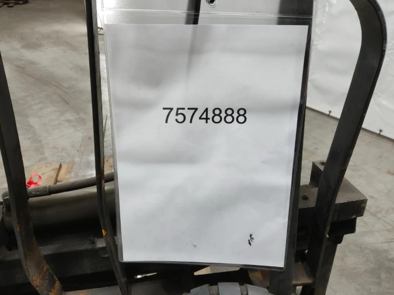 Attachment package 2 pieces - Attachment for Material handling equipment: picture 2 Attachment package 2 pieces - Attachment for Material handling equipment: picture 2