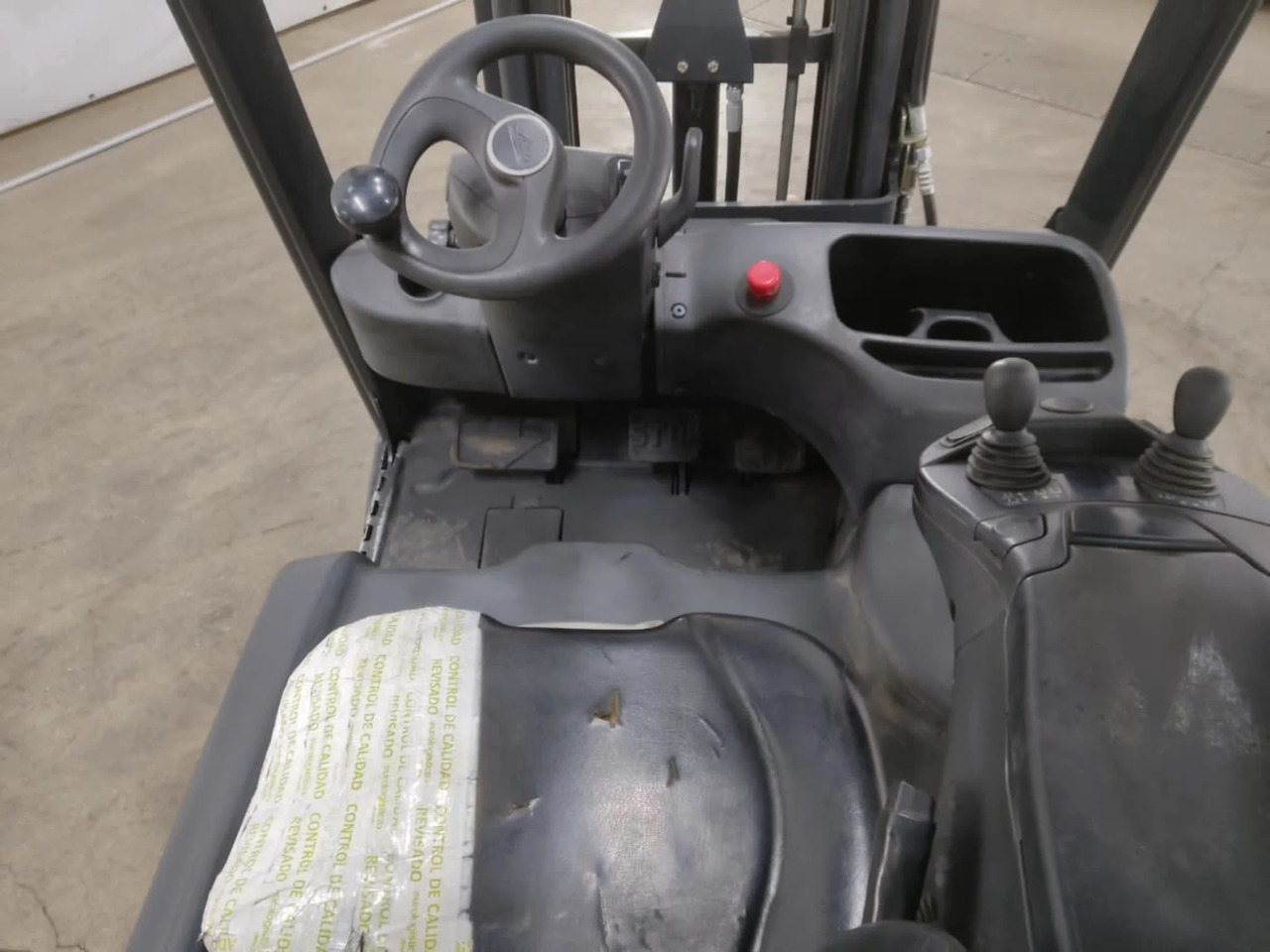 Linde E15 - Electric forklift: picture 4 Linde E15 - Electric forklift: picture 4