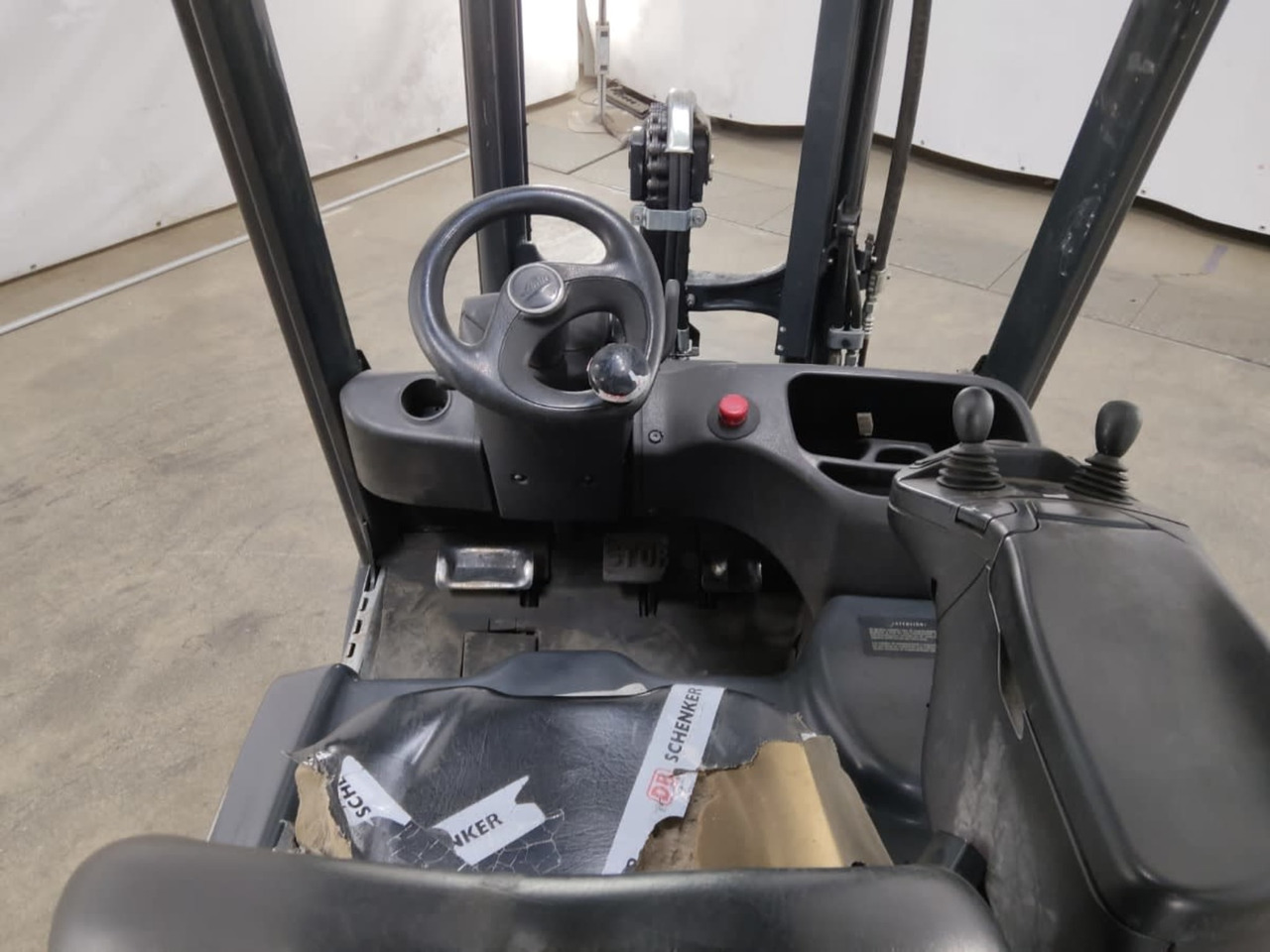 Linde E16-02 - Electric forklift: picture 5 Linde E16-02 - Electric forklift: picture 5