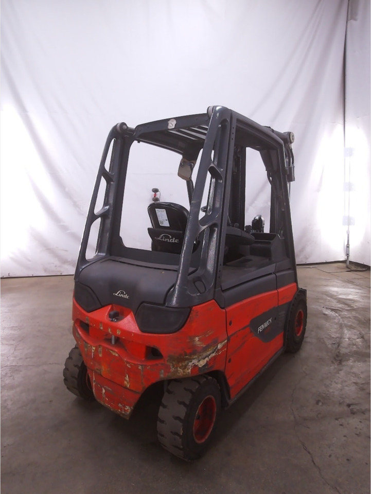 Linde E25-01 - Electric forklift: picture 3 Linde E25-01 - Electric forklift: picture 3