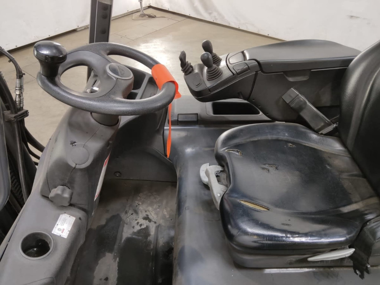 Linde E25-01 - Electric forklift: picture 4 Linde E25-01 - Electric forklift: picture 4